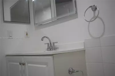 5091 NW 7th St #711, Miami, FL 33126 - Photo 19
