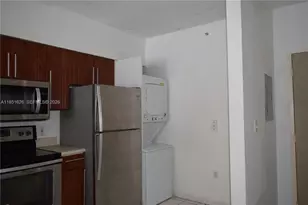 5091 NW 7th St, Miami, FL 33126 - Photo 15