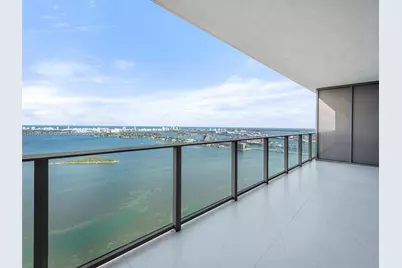 700 NE 24th St #5105, Miami, FL 33137 - Photo 1