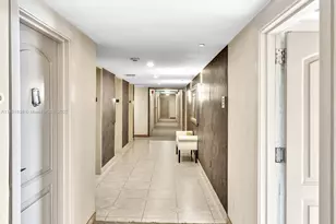 3675 N Country Club Dr, Aventura, FL 33180 - Photo 27