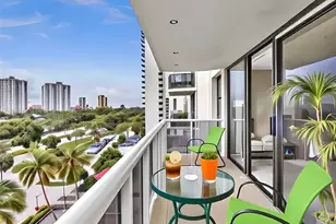 3675 N Country Club Dr, Aventura, FL 33180 - Photo 19