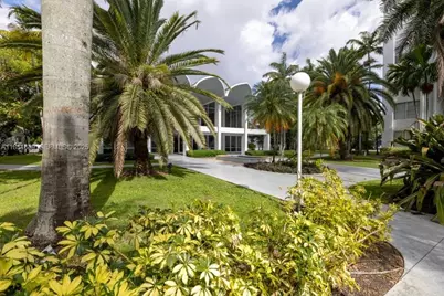 494 NW 165th St Rd #C-202, Miami, FL 33169 - Photo 1