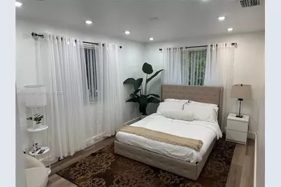 11 NE 151st St, Miami, FL 33162 - Photo 61