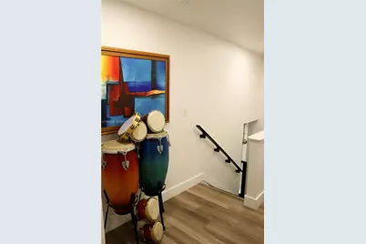 11 NE 151st St, Miami, FL 33162 - Photo 47