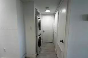 2780 NE 183rd St, Aventura, FL 33160 - Photo 9