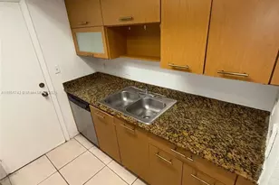 13700 NE 6th Ave, North Miami, FL 33161 - Photo 7