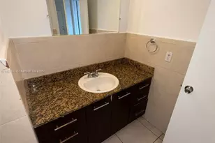 13700 NE 6th Ave, North Miami, FL 33161 - Photo 17