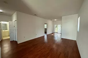 372 NE 26th Pl, Homestead, FL 33033 - Photo 9