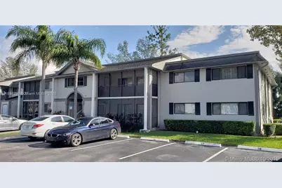 20761 NE 4th Pl #103, Miami, FL 33179 - Photo 1