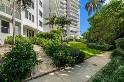 200 Ocean Lane Dr #108, Key Biscayne, FL 33149 - Photo 35