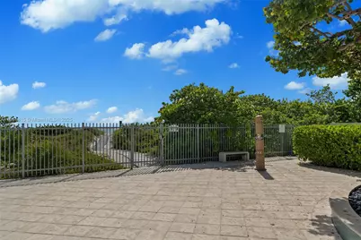 200 Ocean Lane Dr #108, Key Biscayne, FL 33149 - Photo 39