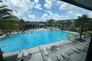 8283 NW 47th Ln, Doral, FL 33166 - Photo 23