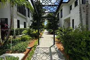 8283 NW 47th Ln, Doral, FL 33166 - Photo 1