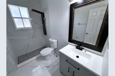 2933 SE 2nd Dr #2, Homestead, FL 33033 - Photo 31