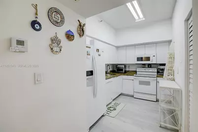3300 NE 191st St #114, Aventura, FL 33180 - Photo 9
