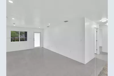 1140 NE 139th St, North Miami, FL 33161 - Photo 21