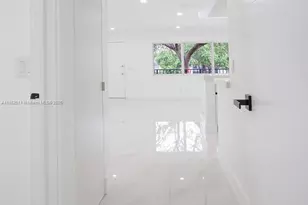 13250 SW 7th Ct, Pembroke Pines, FL 33027 - Photo 29