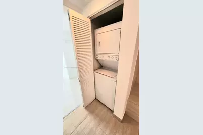 1750 N Bayshore Dr #2010, Miami, FL 33132 - Photo 15