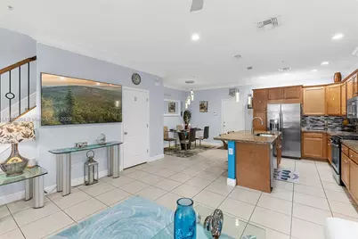 3331 NW 125th Way, Sunrise, FL 33323 - Photo 3