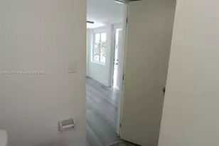 1857 SW 4th St, Miami, FL 33135 - Photo 5