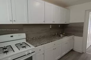 1857 SW 4th St, Miami, FL 33135 - Photo 7