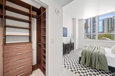 1155 Brickell Bay Dr #203, Miami, FL 33131 - Photo 13
