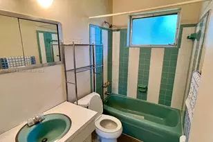 8151 NW 15th Ct, Pembroke Pines, FL 33024 - Photo 13