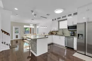 8956 SW 215th Ln, Cutler Bay, FL 33189 - Photo 3