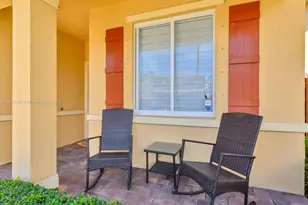 8956 SW 215th Ln, Cutler Bay, FL 33189 - Photo 37