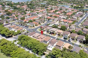 8956 SW 215th Ln, Cutler Bay, FL 33189 - Photo 41