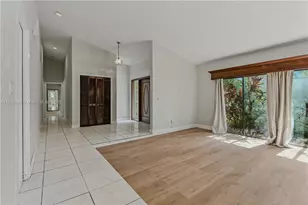 17900 SW 77th Ave, Palmetto Bay, FL 33157 - Photo 9
