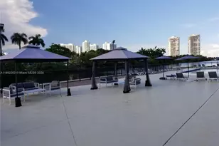 3475 N Country Club Dr, Aventura, FL 33180 - Photo 37