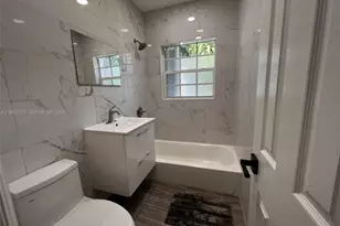 347 NE 110th St, Miami, FL 33161 - Photo 29