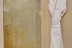 18001 Collins Ave, Sunny Isles Beach, FL 33160 - Photo 29