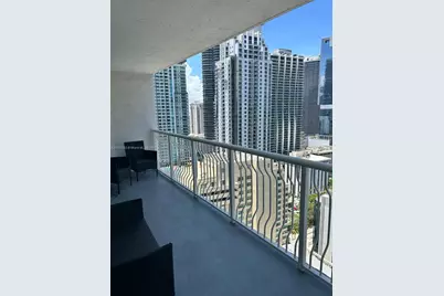 1200 Brickell Bay Dr #3520, Miami, FL 33131 - Photo 7