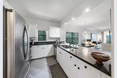 800 Uno Lago Dr #301, Juno Beach, FL 33408 - Photo 7