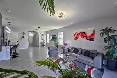 1292 Cascades Ave, Davenport, FL 33837 - Photo 9