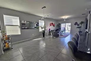 1292 Cascades Ave, Davenport, FL 33837 - Photo 5