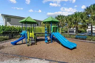 4256 Marina Way, Deerfield Beach, FL 33064 - Photo 35