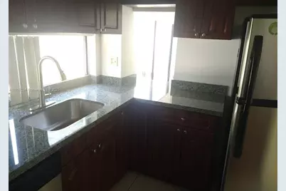 17021 N Bay Rd #126, Sunny Isles Beach, FL 33160 - Photo 5