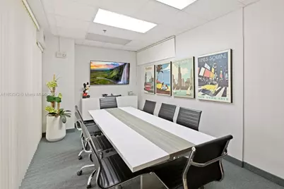 168 SE 1st St #9, Miami, FL 33131 - Photo 3