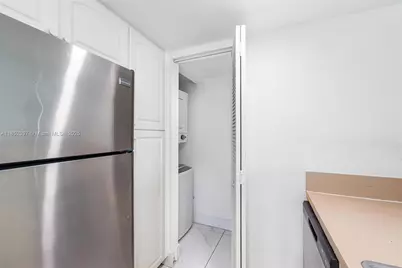 1717 N Bayshore Dr #A-2751, Miami, FL 33132 - Photo 13