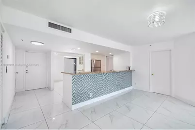 1717 N Bayshore Dr #A-2751, Miami, FL 33132 - Photo 7