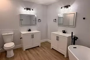 4690 S Fountains Dr S, Lake Worth, FL 33467 - Photo 11