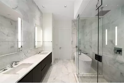 1451 Brickell Ave #5302, Miami, FL 33131 - Photo 9