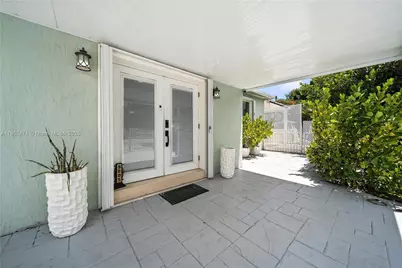 5005 E 6th Ave, Hialeah, FL 33013 - Photo 31