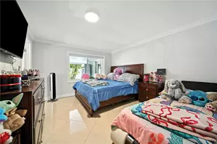 5005 E 6th Ave, Hialeah, FL 33013 - Photo 15