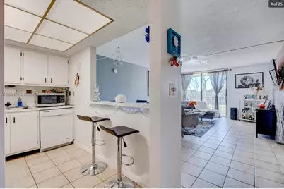 5570 NW 44th St #412A, Lauderhill, FL 33319 - Photo 7