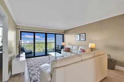 1401 N Riverside Dr #1005, Pompano Beach, FL 33062 - Photo 7