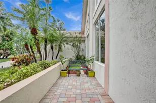 4955 NW 81st Ave, Coral Springs, FL 33067 - Photo 9